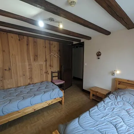 Relais De La Vallee De L'ource