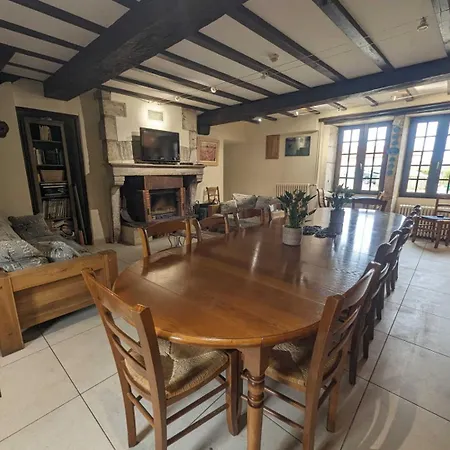 Relais De La Vallee De L'ource *