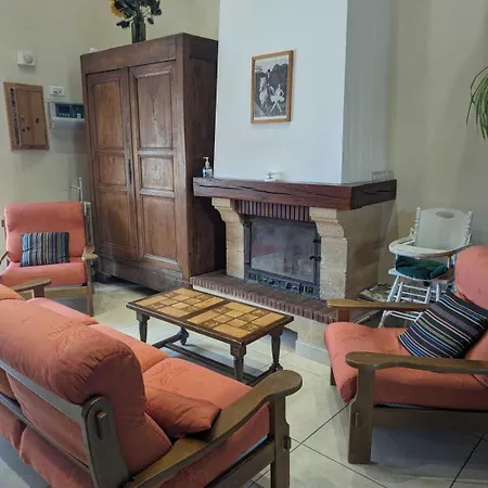 Relais De La Vallee De L'ource Holiday home *