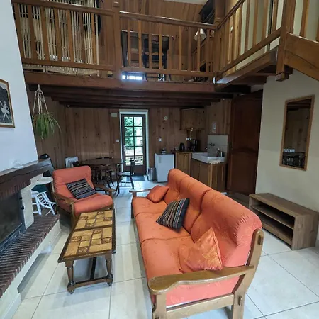 Relais De La Vallee De L'ource